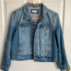 Women’s Loft Jean jacket medium petite